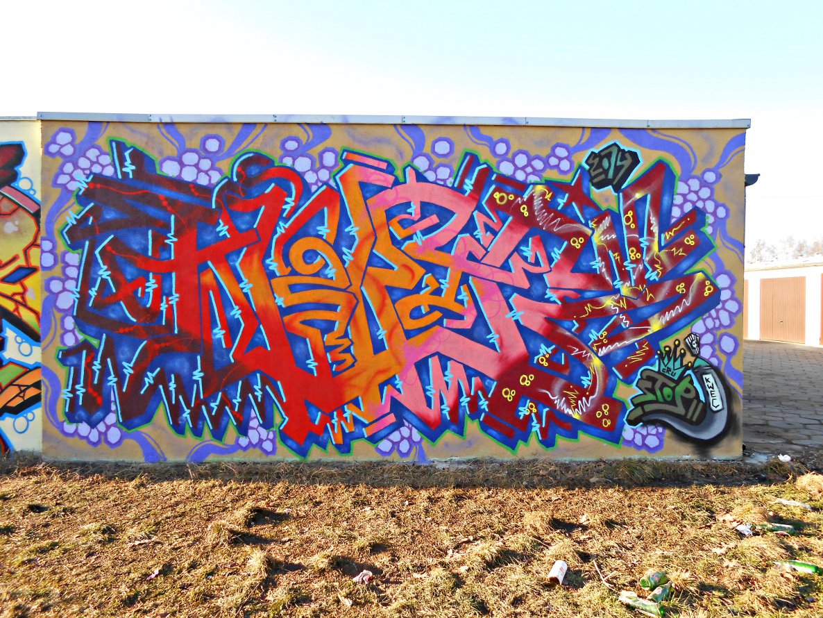 Graffiti Wall - Photo by attackos