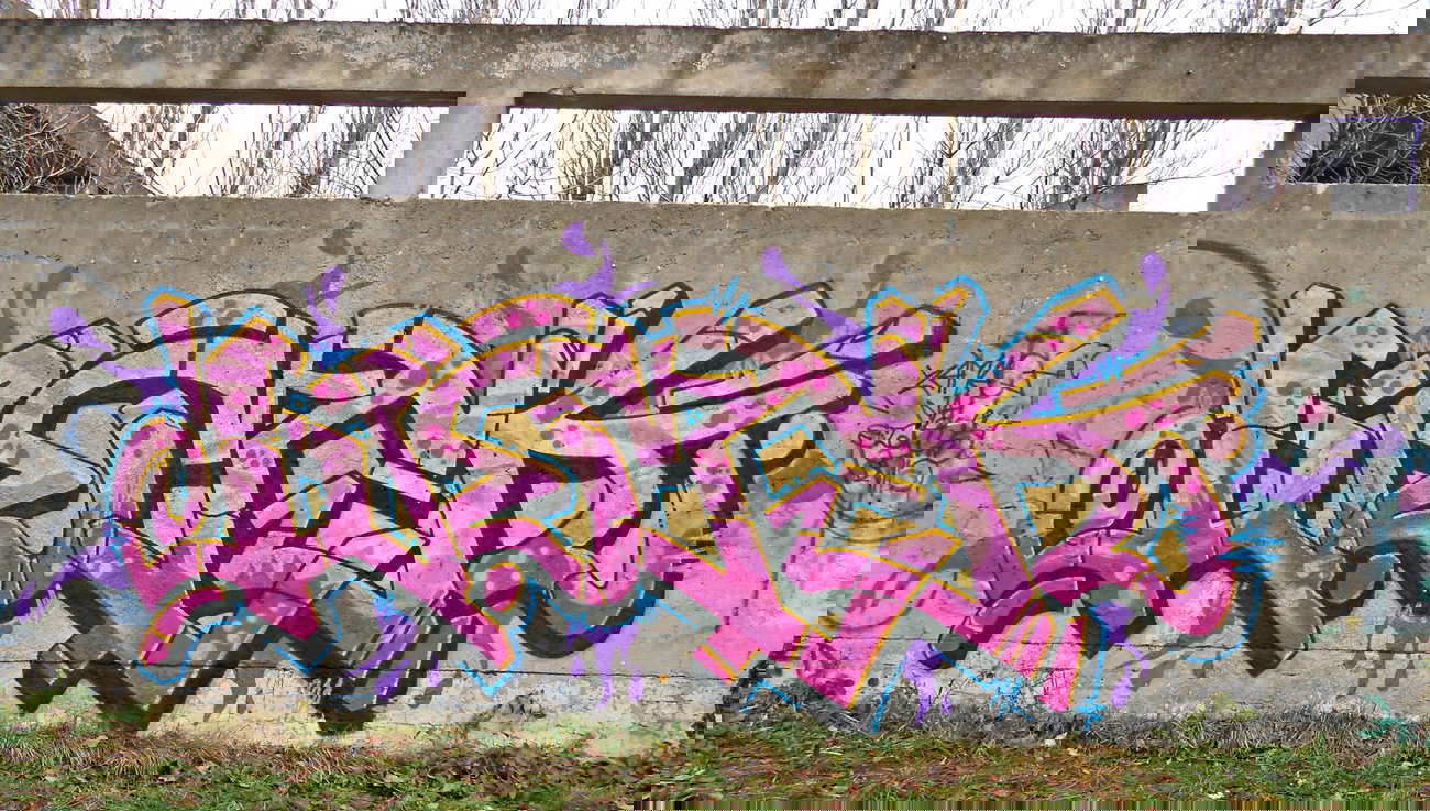 Graffiti Wall - Photo by attackos