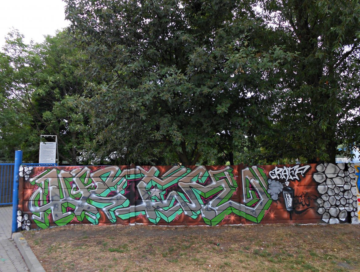 Graffiti Wall - Photo by attackos