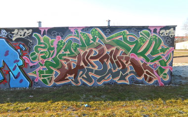 Graffiti Wall - Photo by attackos