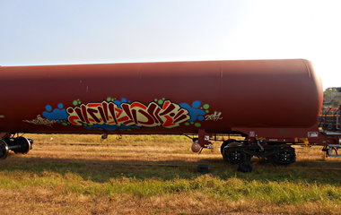 Graffiti Wall - Photo by attackos - FREIGHT, FR8