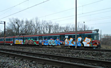 Graffiti Train - Photo by attackos - -SHIZ&WECK&RIOE&ZENIT-