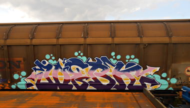 Graffiti Train - Photo by attackos
