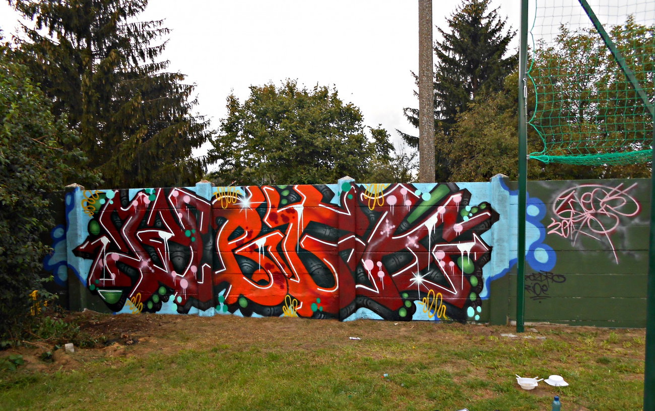 Graffiti Wall - Photo by attackos (2017)