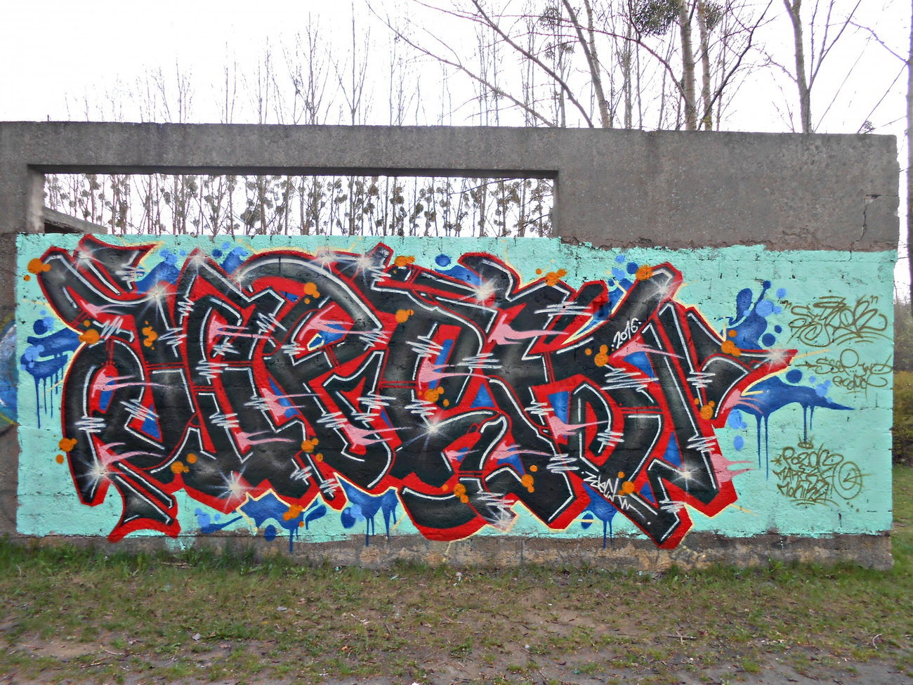 Graffiti Wall - Photo by attackos
