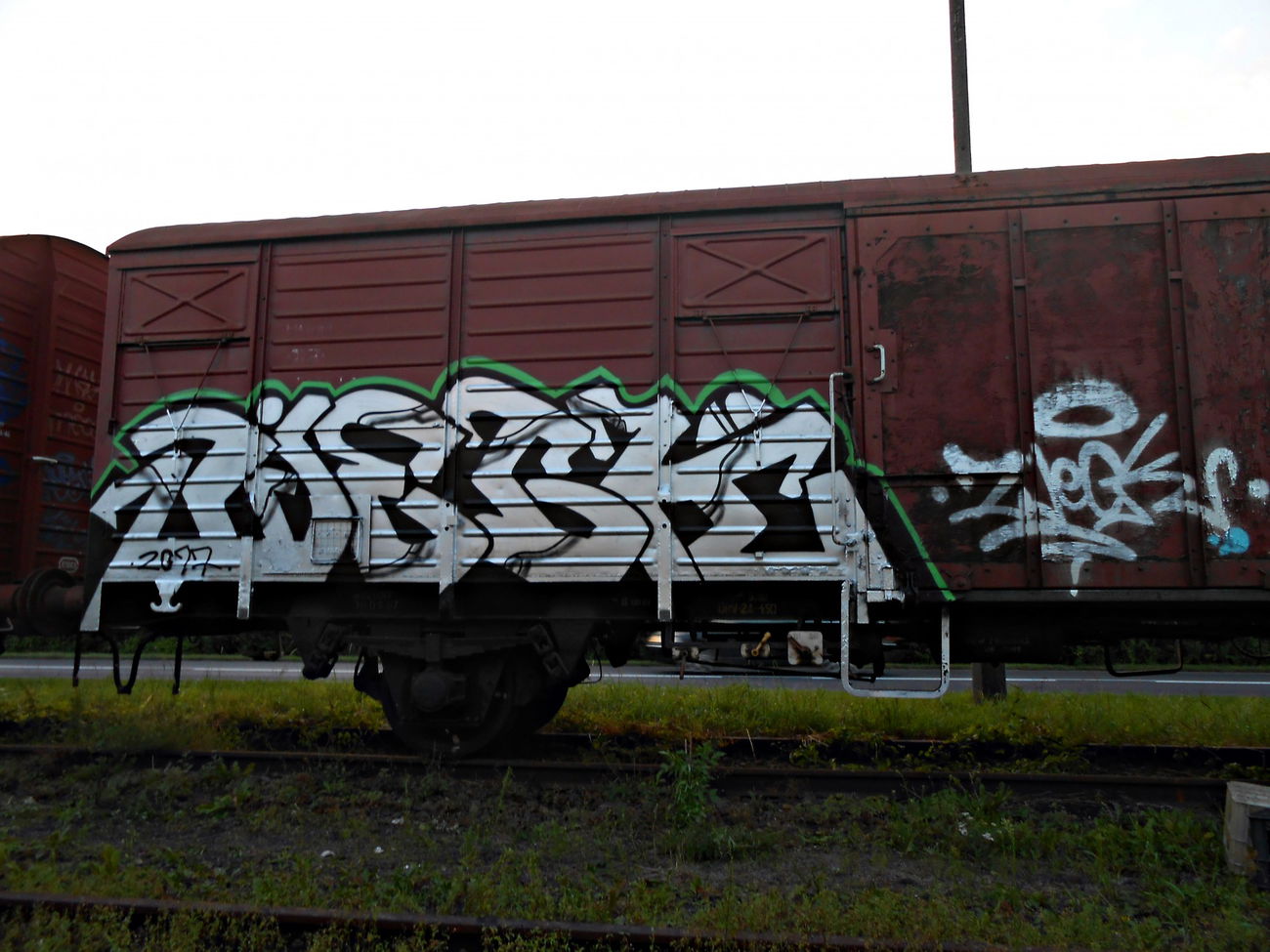 Graffiti Train - Photo by attackos