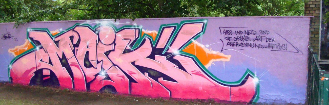 Graffiti Wall in Berlin - Photo by atzemaik - maik (2011)
