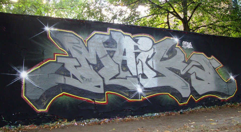 Graffiti Wall in Berlin - Photo by atzemaik - maik (2013)