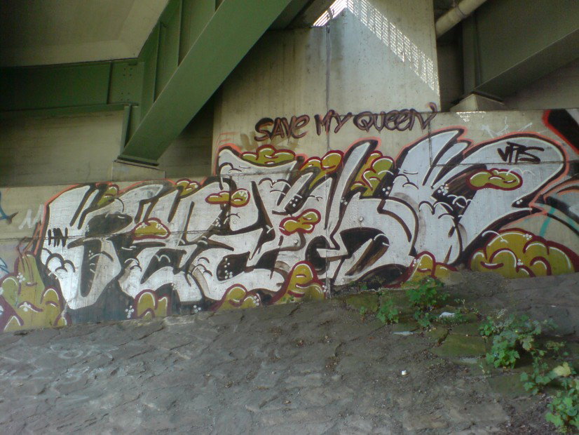 Graffiti Wall in Wuppertal - Photo by auslaender - bezq, vrs, hn