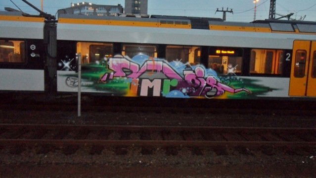 Graffiti Train in Köln - Photo by auslaender - rois, imr, köln