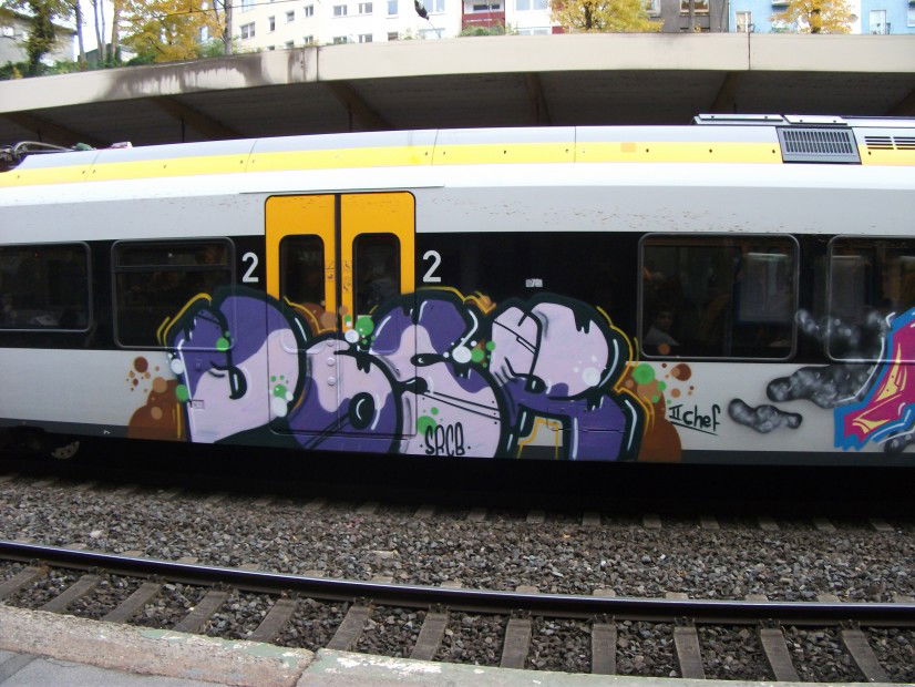 Graffiti Train in Wuppertal - Photo by auslaender - dosr, rscp, wuppertal