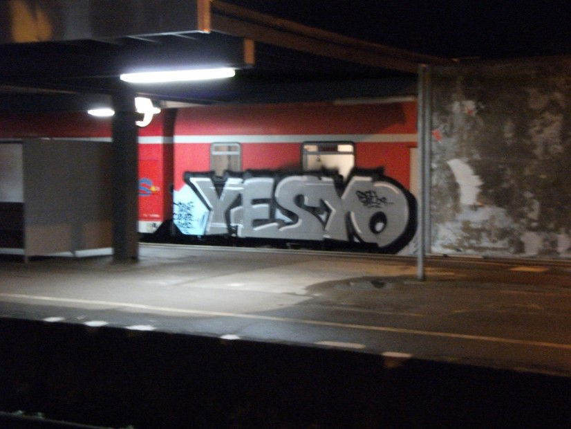 Graffiti Train in Wuppertal - Photo by auslaender - yesyo, wuppertal
