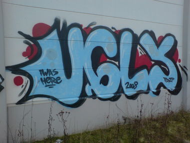 Graffiti Bombing in Schwelm - Photo by auslaender - ugly, td2f, i (2008)