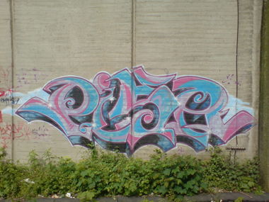 Graffiti Wall in Wuppertal - Photo by auslaender - pisr, wuppertal