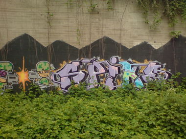 Graffiti Wall in Solingen - Photo by auslaender - spike, solingen