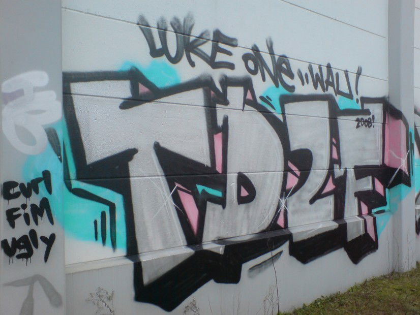 Graffiti Bombing in Schwelm - Photo by auslaender - td2f, schwelm