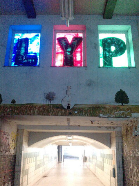 Graffiti Bombing in Wuppertal - Photo by auslaender - lyp, wuppertal