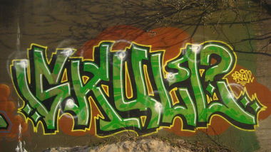 Graffiti Wall in Wuppertal - Photo by auslaender - skull, goonies, wuppertal