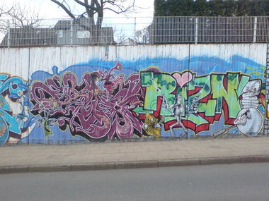 Graffiti Wall - Photo by auslaender