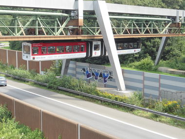 Graffiti Wall - Photo by auslaender - lyp, wuppertal