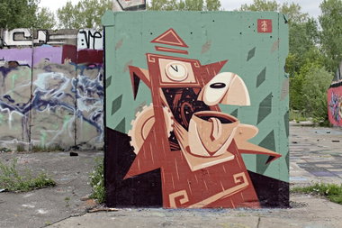 Graffiti Wall in berlin - Photo by axer - clock, furniture, bird (2012)