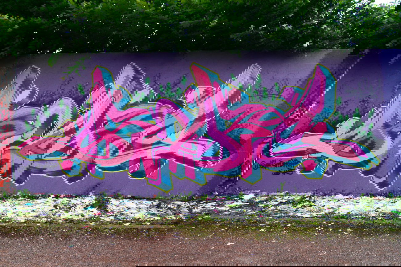 Graffiti Wall - Photo by baker - Baker (2010)