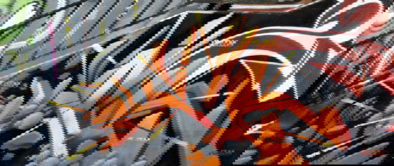 Graffiti Wall - Photo by baluone1985