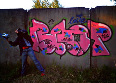 Graffiti Wall - Photo by baot (2013)