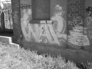 Graffiti Wall in Nordhausen - Photo by barbara - war, drop, cmr