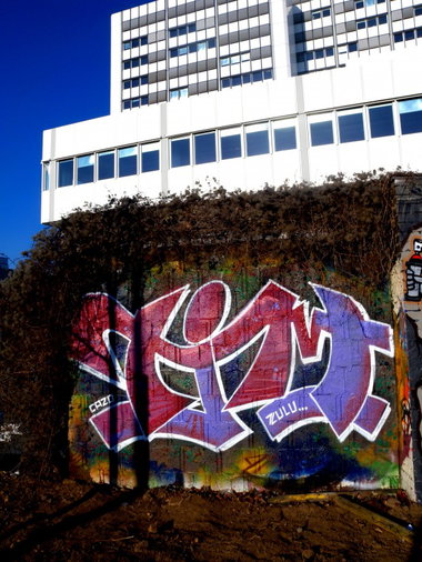 Graffiti Wall in Wiesbaden - Photo by barbara - tim, cazo, zulu