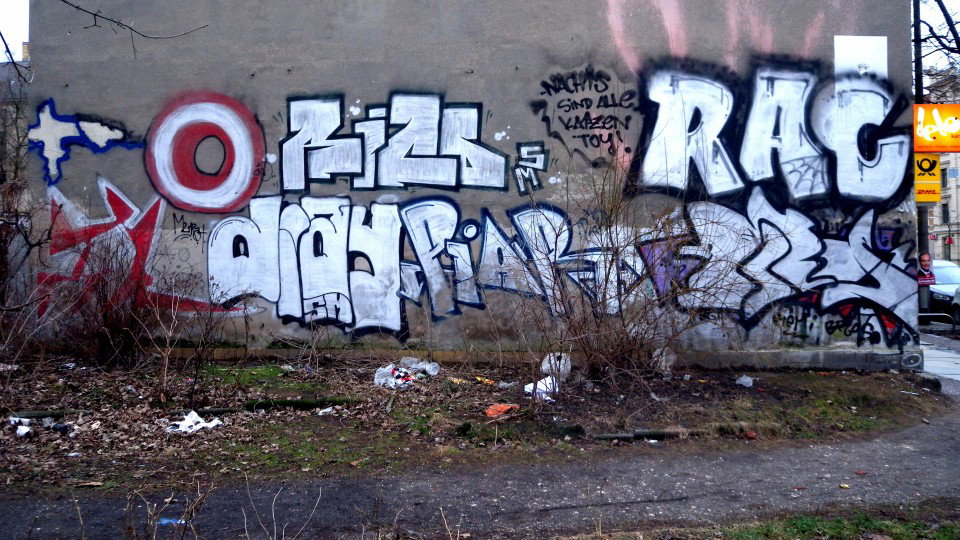 Graffiti Wall in Mochau - Photo by barbara - +-0, rico, rac