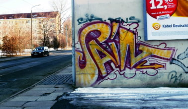 Graffiti Wall in Mochau - Photo by barbara - sain, bia, dens
