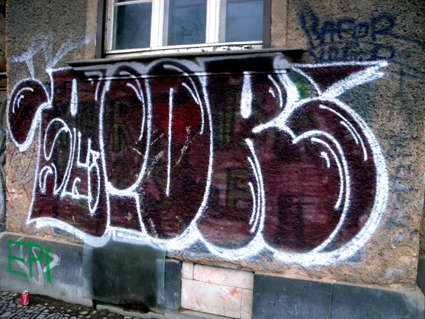 Graffiti Bombing in Germany - Photo by barbara - dior, tv, kafor