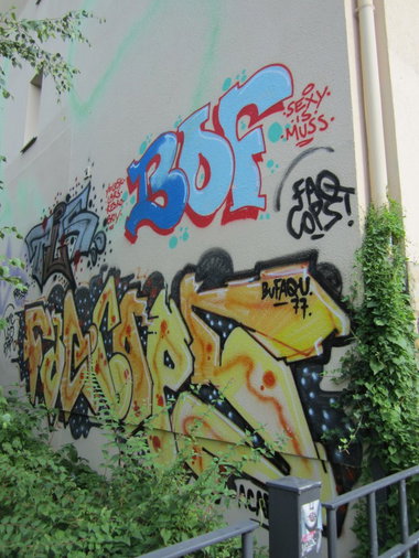 Graffiti Wall in Germany - Photo by barbara - tls, bof, faq