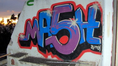 Graffiti Wall - Photo by barbara - mash, b-toy