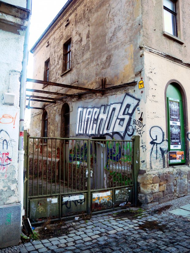 Graffiti Bombing in Germany - Photo by barbara - nachos, bloody, ass