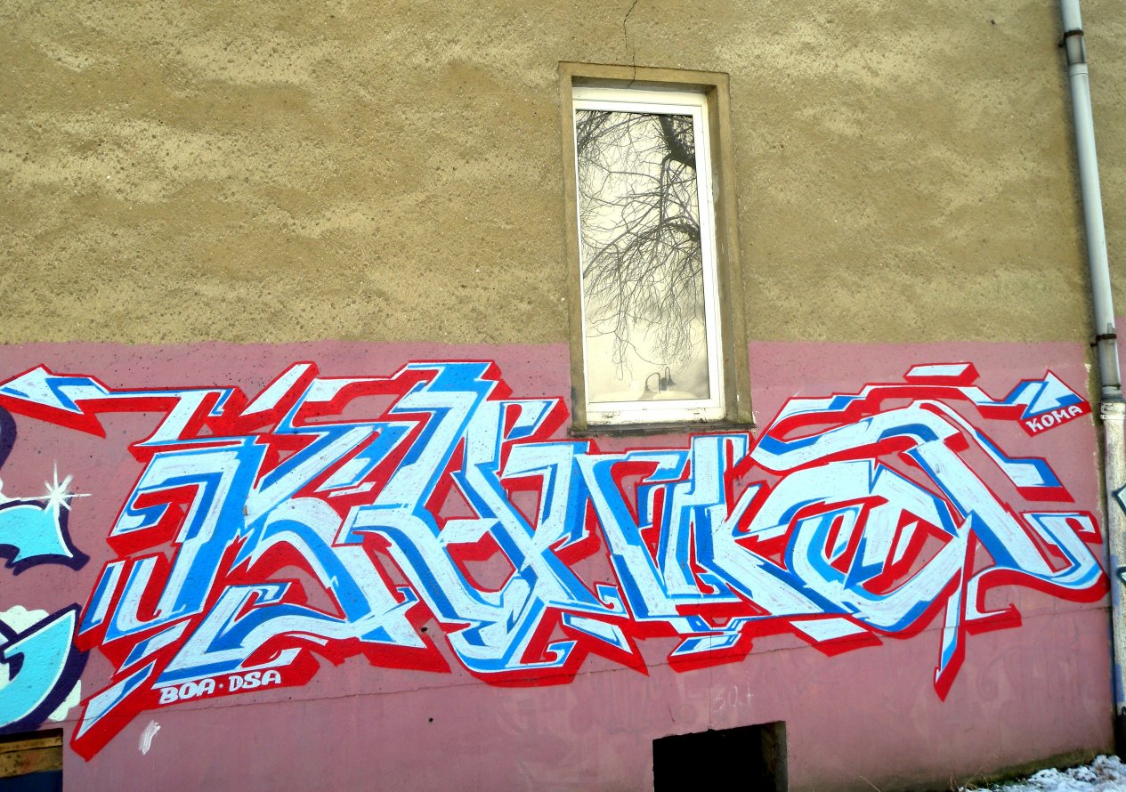 Graffiti Wall in Germany - Photo by barbara - koma, boa, dsa