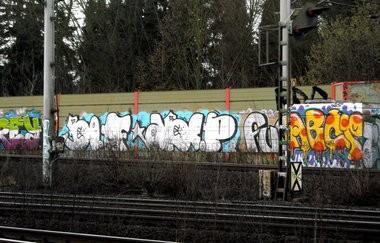 Graffiti Bombing in Niederdorla - Photo by barbara - bof, abcp, pfs
