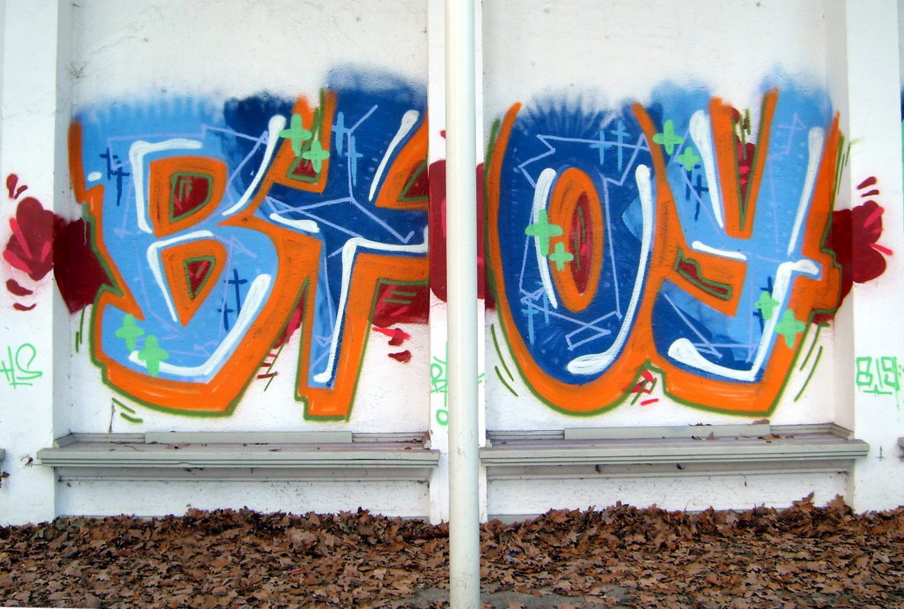 Graffiti Wall - Photo by barbara - btoy, hs