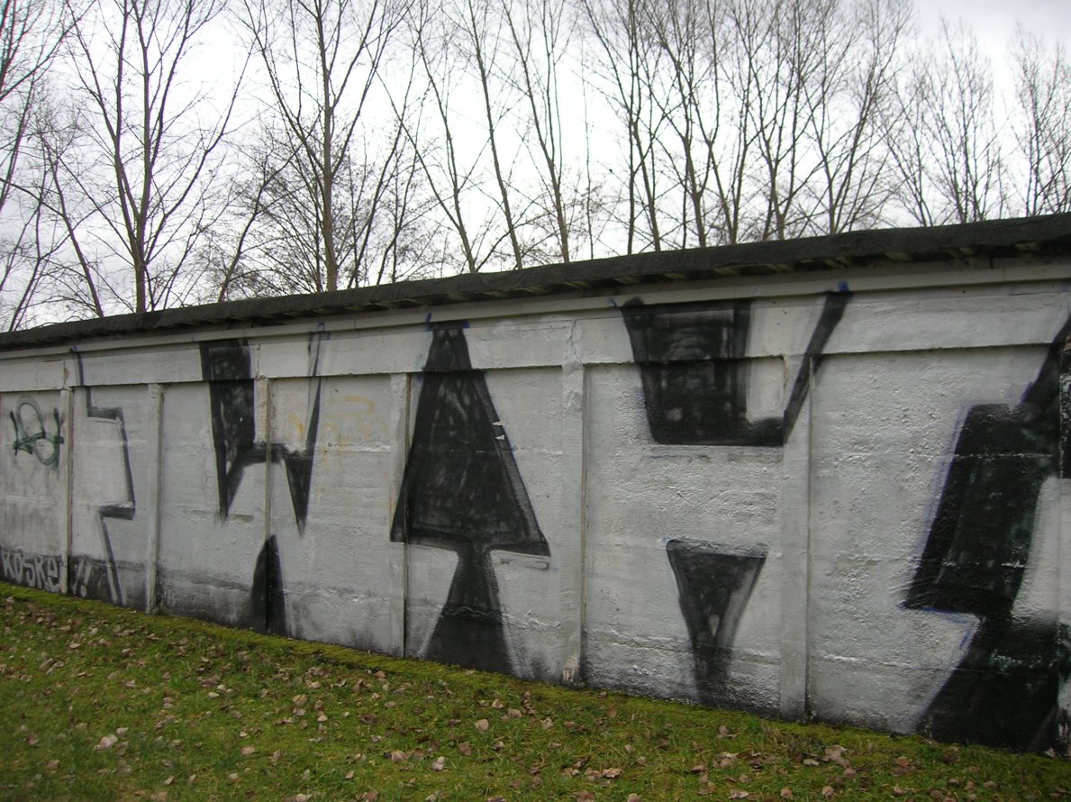 Graffiti Wall - Photo by barbara - wh