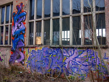 Graffiti Wall - Photo by barbara - vins, csek, uck