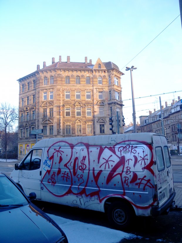 Graffiti Bombing - Photo by barbara - bomb, tbr
