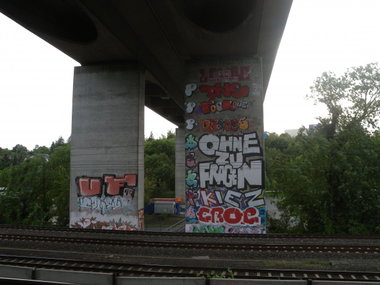 Graffiti Bombing - Photo by barbara - tns, fool, one
