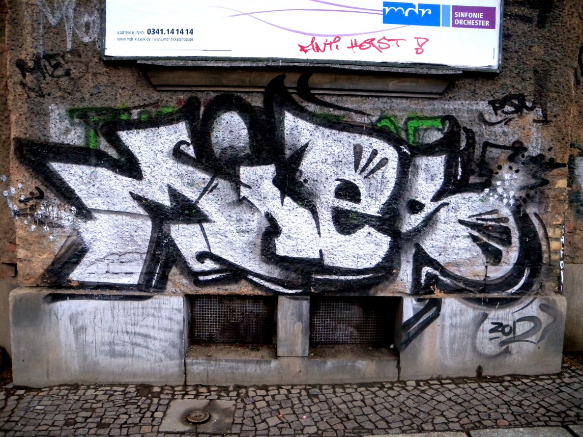 Graffiti Wall - Photo by barbara - mies, psm, 2012