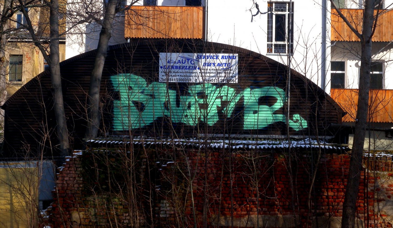 Graffiti Bombing - Photo by barbara - bluff, 152