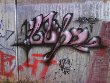 Graffiti Wall - Photo by barbara - core, one