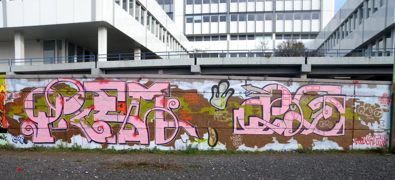 Graffiti Wall - Photo by barbara - pream, qbus