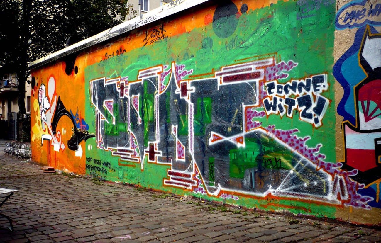 Graffiti Wall - Photo by barbara - dooc, connewitz