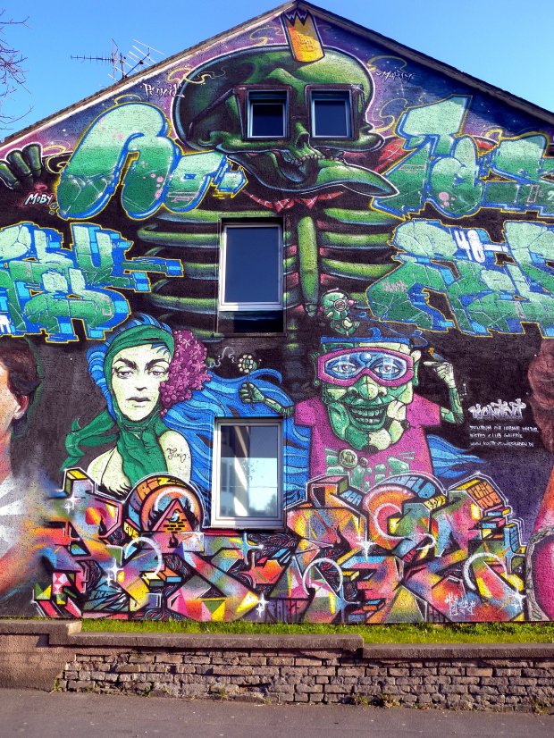 Graffiti Wall - Photo by barbara - rotas, pariz