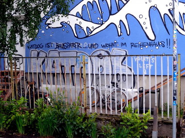 Graffiti Wall - Photo by barbara - katdog, ist, bausparer